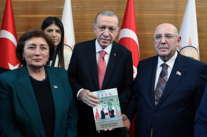 Ərdoğan Azərbaycan parlament nümayəndə heyətini qəbul edib